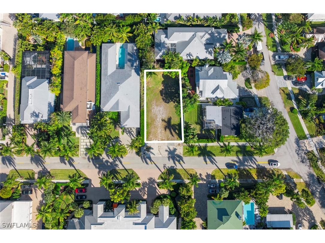 395 7th Avenue S Naples FL 34102 226006431 image7