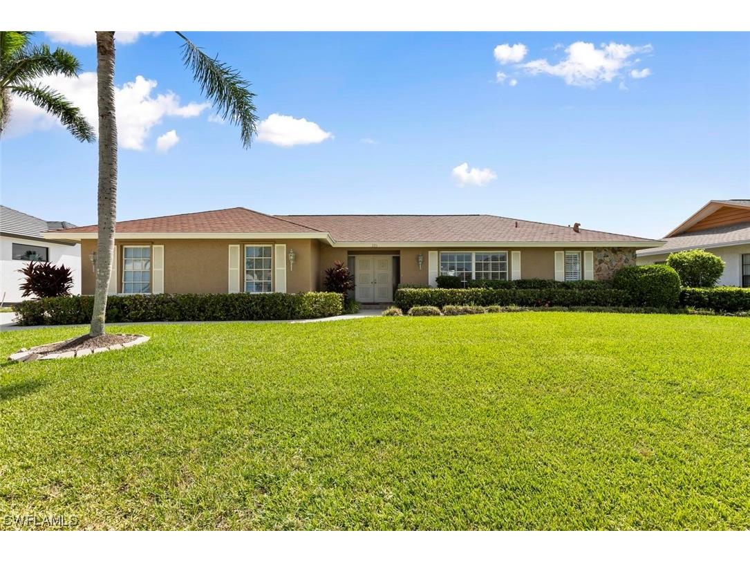 395 Nassau Court Marco Island FL 34145 223061368 image1