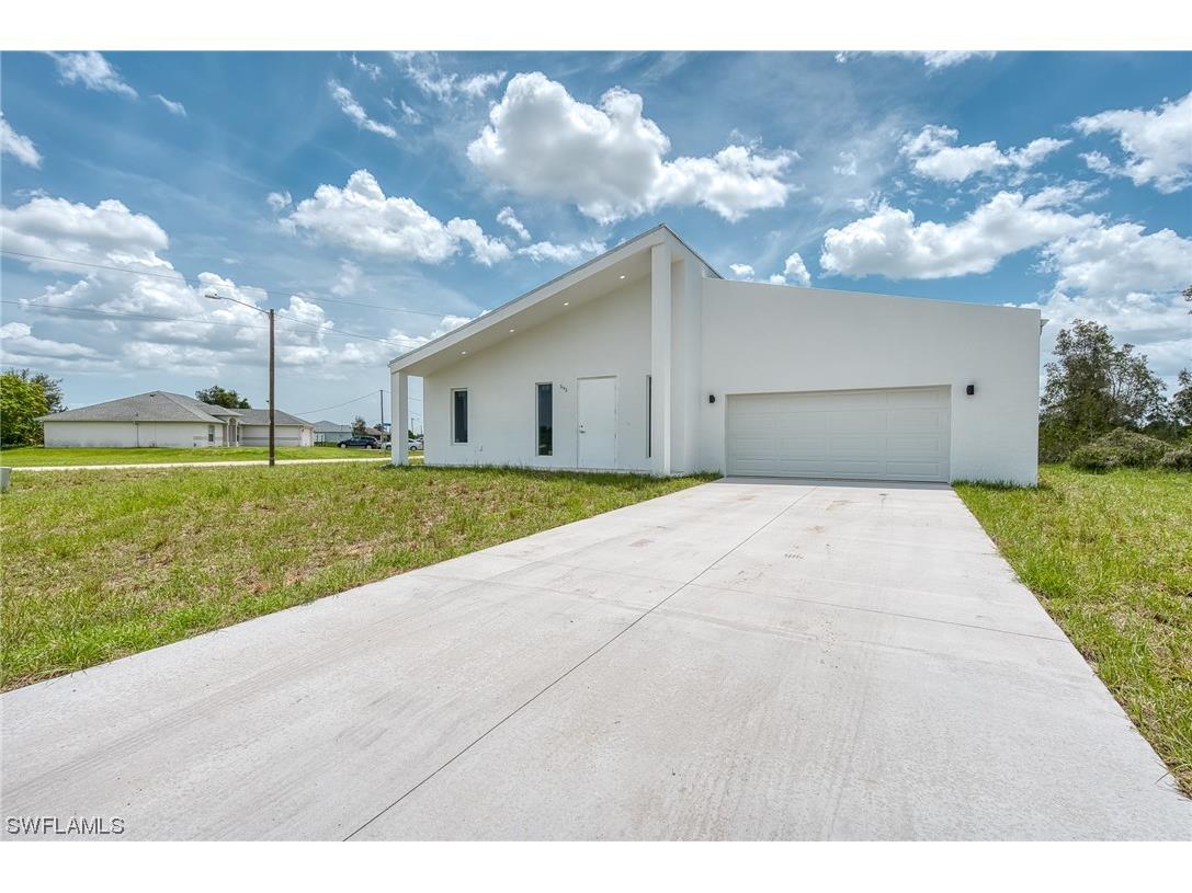 395 Pace Avenue Lehigh Acres FL 33974 223062379 image1