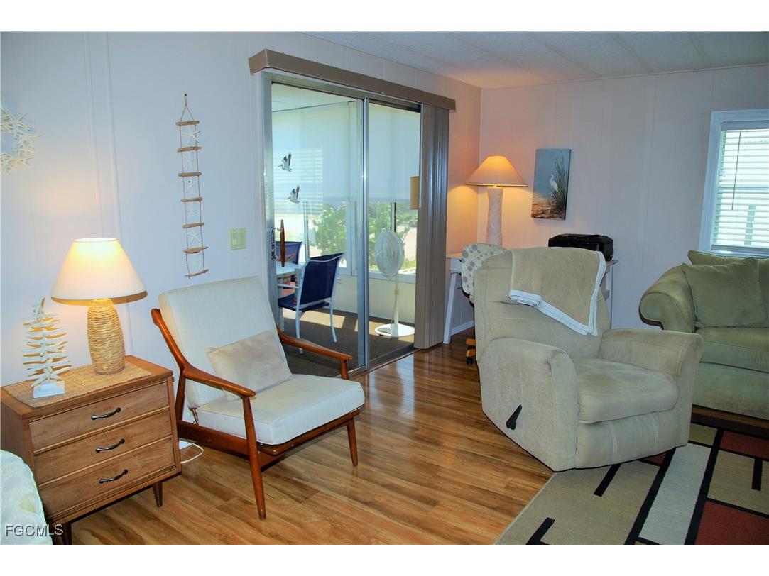 395 Snead Drive North Fort Myers FL 33903 2025008873 image14