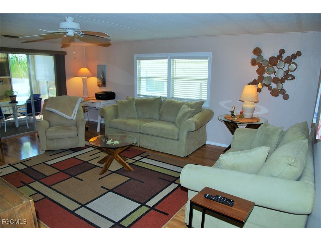 395 Snead Drive North Fort Myers FL 33903 2025008873 image33