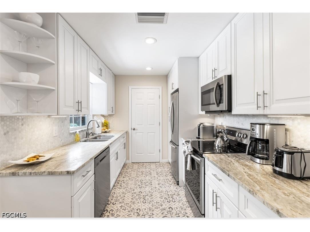 3950 Mohawk Place Naples FL 34112 2026020701 image9