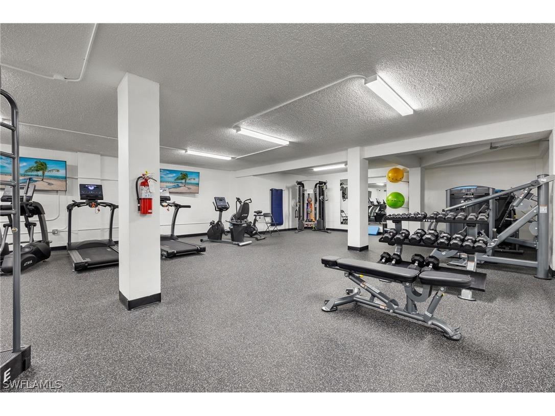 3951 Gulf Shore Boulevard N #PH 2C Naples FL 34103 224049388 image20