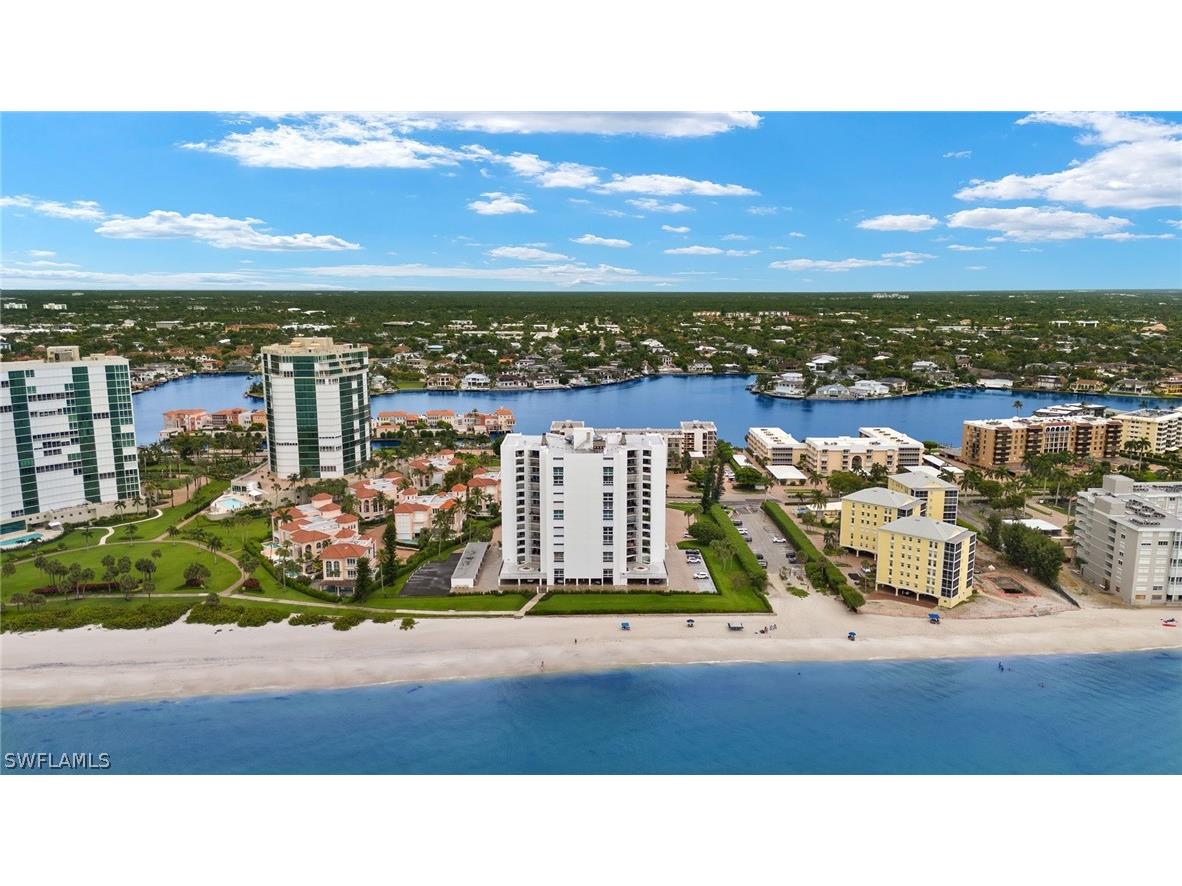 3951 Gulf Shore Boulevard N #PH 2C Naples FL 34103 224049388 image22