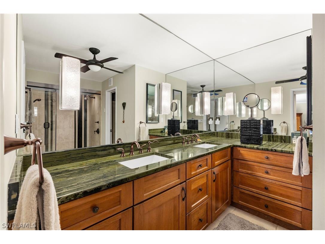 3951 Gulf Shore Boulevard N #PH 2C Naples FL 34103 224049388 image9