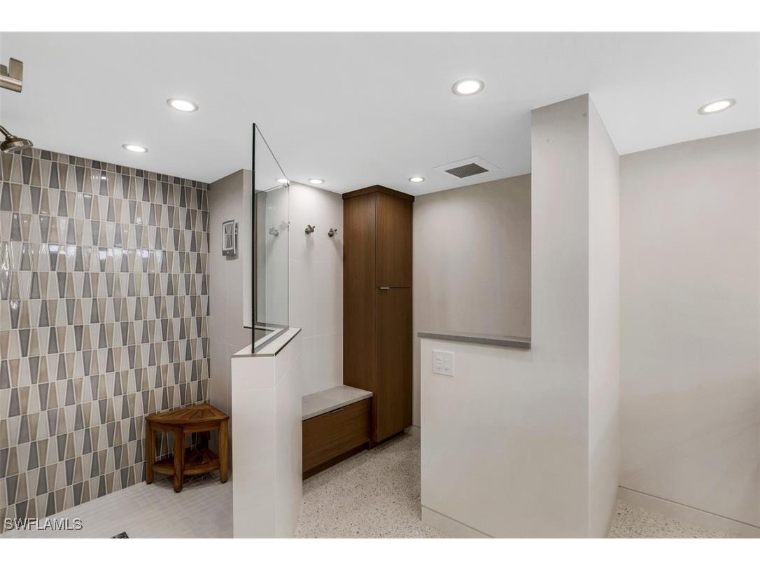 3951 Gulf Shore Boulevard N #1203 Naples FL 34103 225083717 image15
