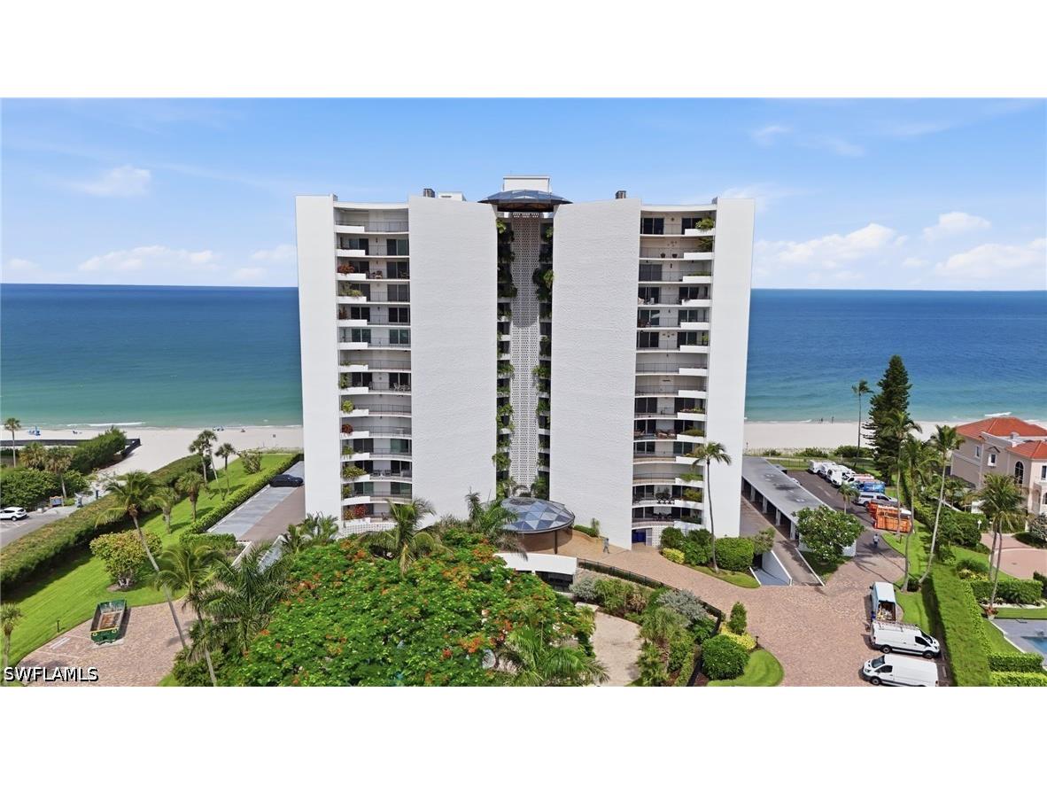 3951 Gulf Shore Boulevard N #302 Naples FL 34103 226023627 image1