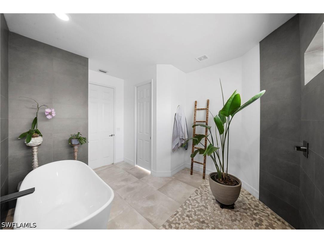 3951 Preserve Way Estero FL 33928 226022234 image26