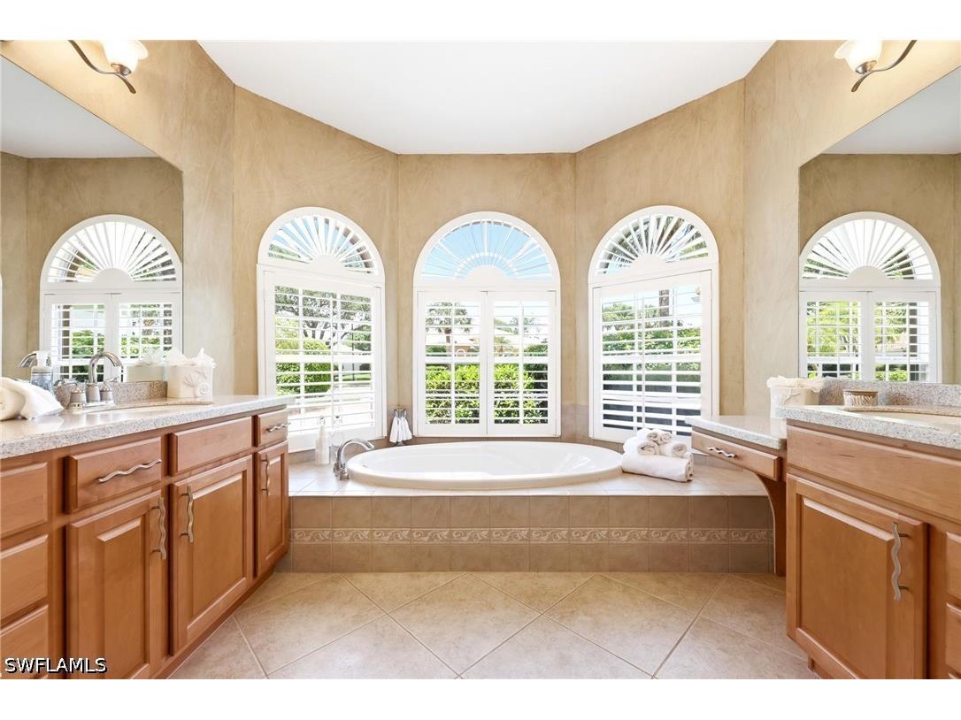 3951 Ruxton Road Naples FL 34116 226019531 image17