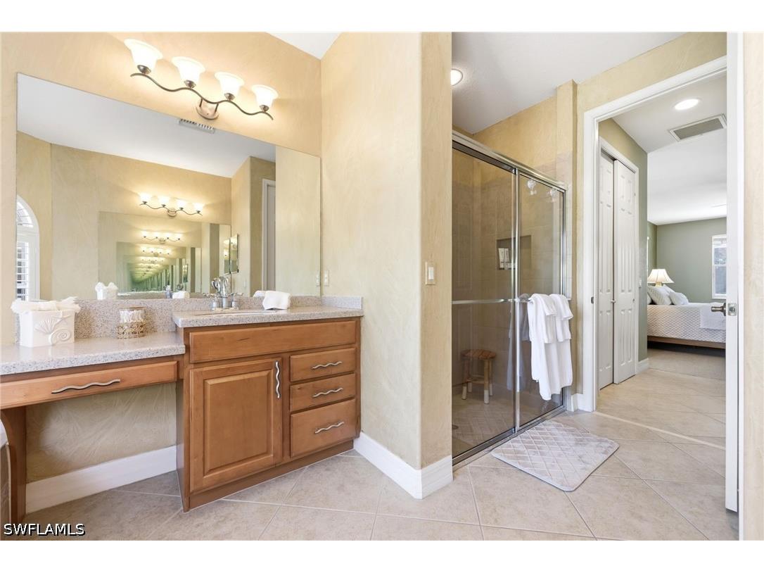 3951 Ruxton Road Naples FL 34116 226019531 image18