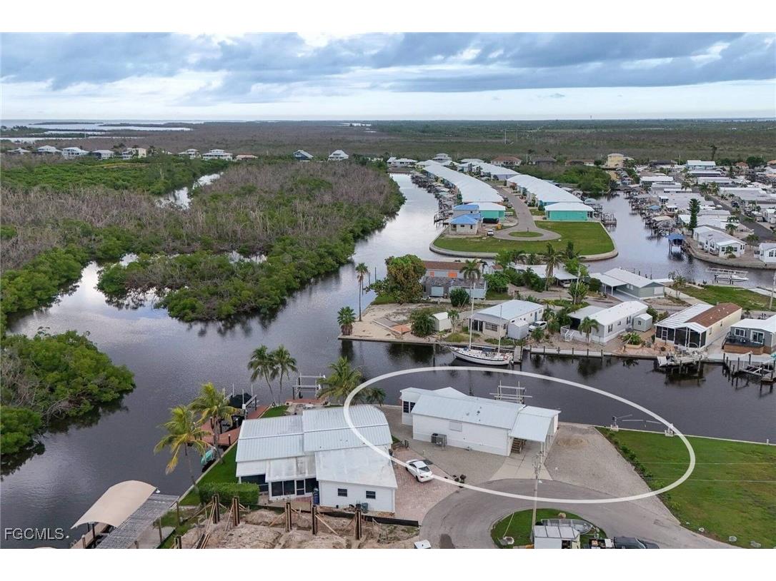 3952 Blueberry Lane Saint James City FL 33956 2025009726 image12