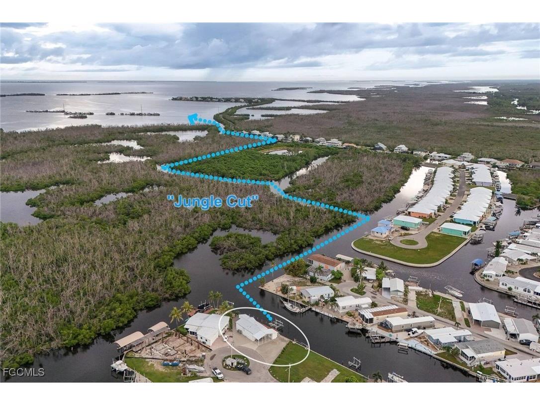 3952 Blueberry Lane Saint James City FL 33956 2025009726 image15