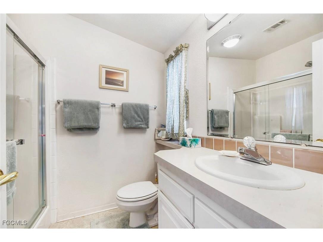 3952 Blueberry Lane Saint James City FL 33956 2025009726 image25