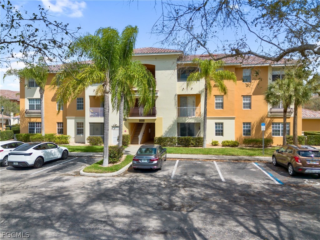 3952 Pomodoro Circle #303 Cape Coral FL 33909 2026010798 image2