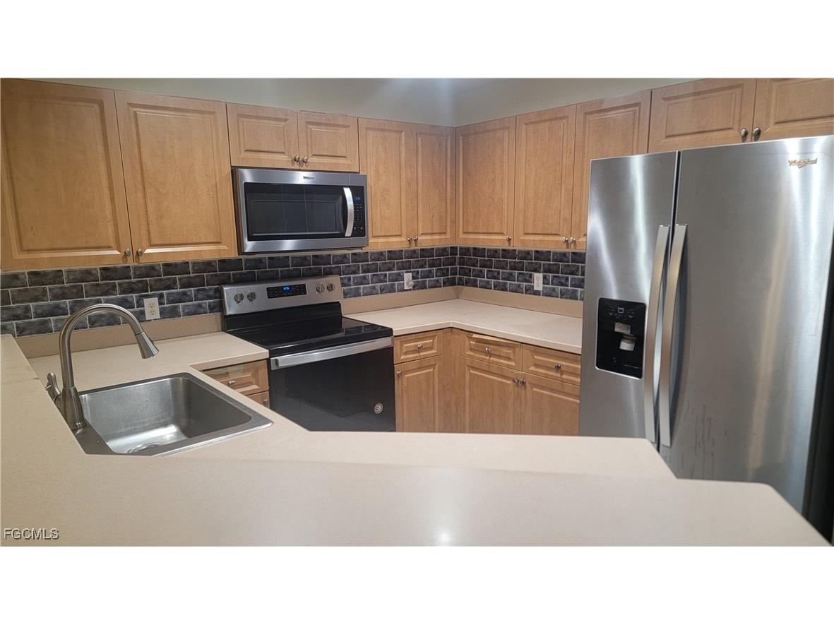 3953 Pomodoro Circle #202 Cape Coral FL 33909 2025020505 image1