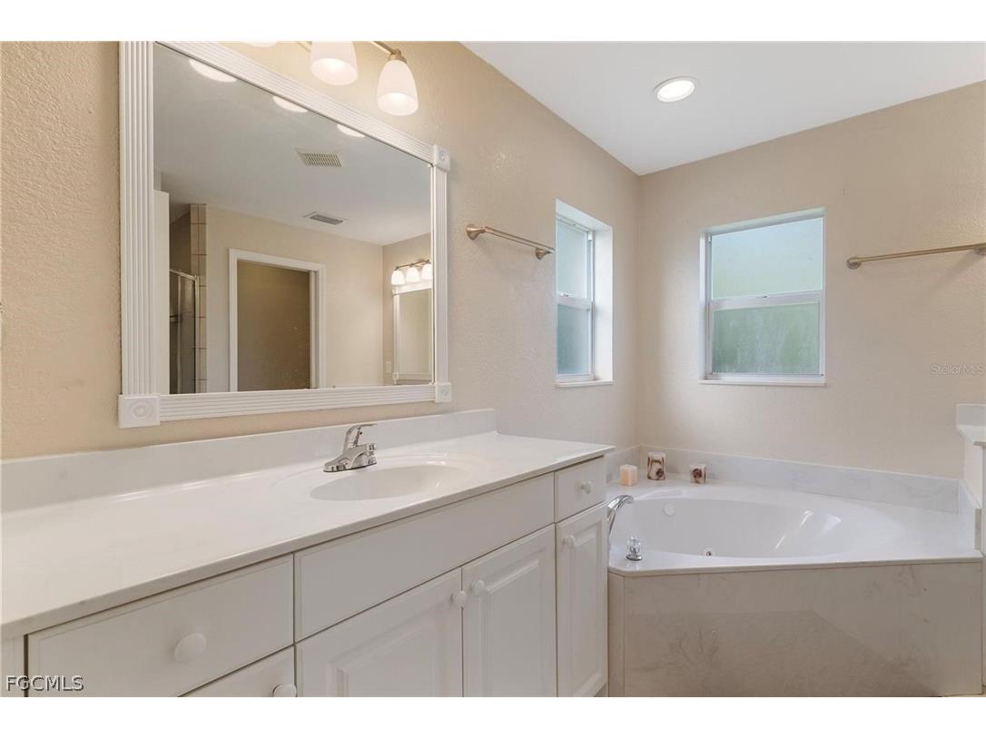3953 Vehlin Street North Port FL 34286 2026009811 image16