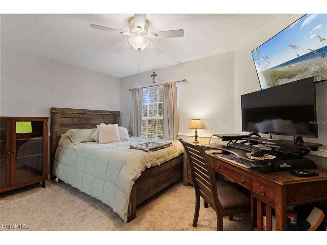 3953 Vehlin Street North Port FL 34286 2026009811 image18