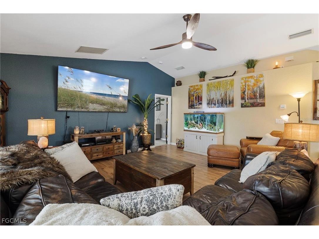 3953 Vehlin Street North Port FL 34286 2026009811 image4