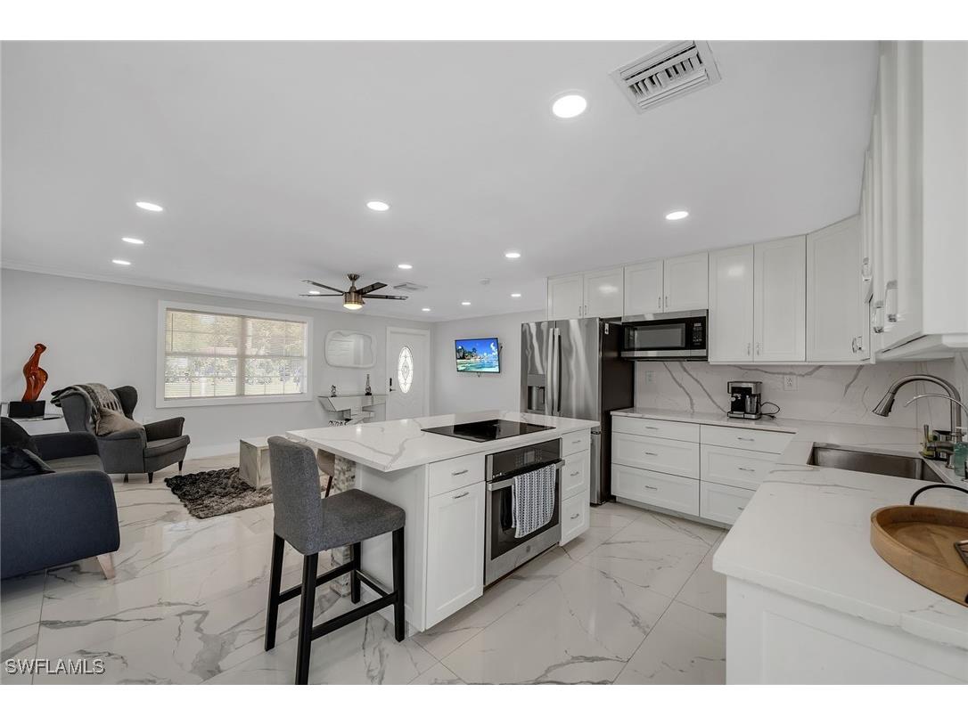3954 Coconut Circle N Naples FL 34104 226004566 image11