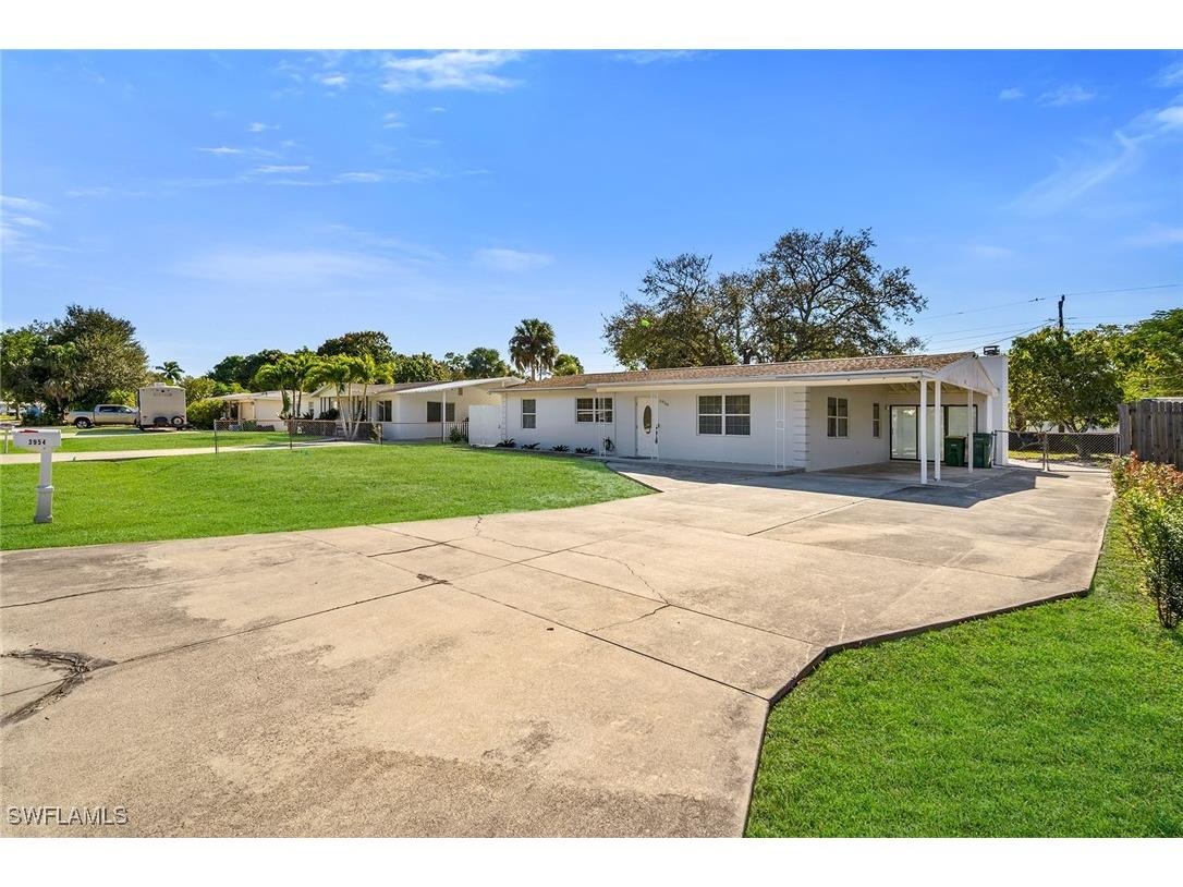 3954 Coconut Circle N Naples FL 34104 226004566 image3