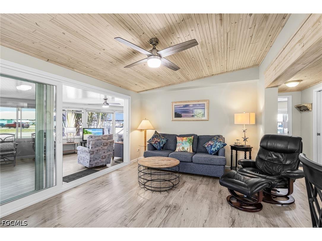 3954 Dewberry Lane Saint James City FL 33956 2026018063 image8