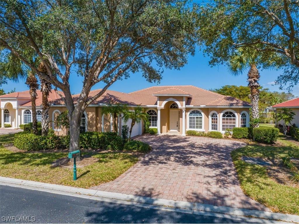 3954 Recreation Lane Naples FL 34116 224014770 image1