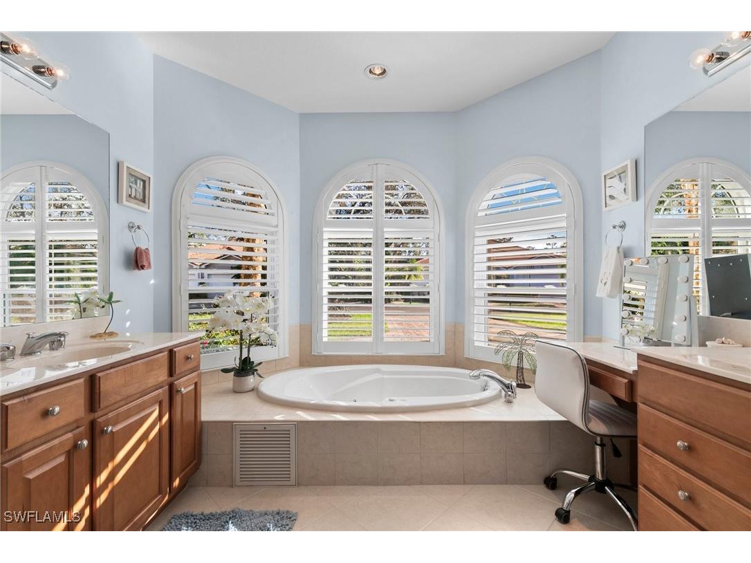 3954 Recreation Lane Naples FL 34116 225071376 image17