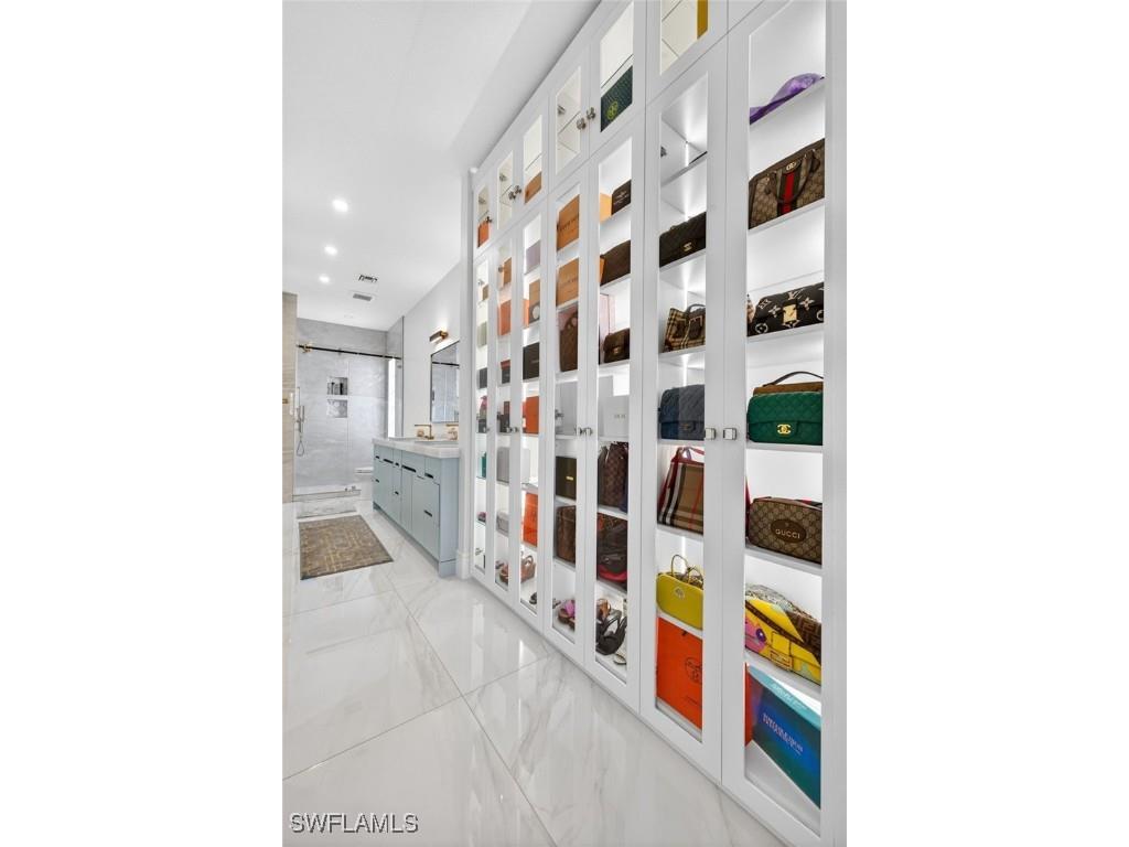 3956 Isla Ciudad Court Naples FL 34109 225082405 image19