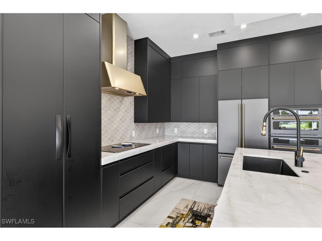 3956 Isla Ciudad Court Naples FL 34109 225082405 image4