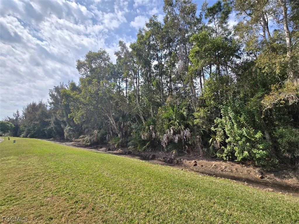 3956 Sabal Springs Boulevard North Fort Myers FL 33917 2026008906 image23