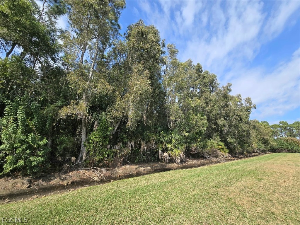 3956 Sabal Springs Boulevard North Fort Myers FL 33917 2026008906 image24