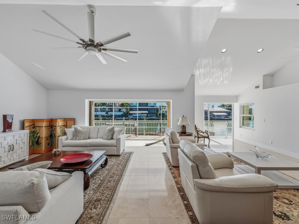 396 Conners Avenue Naples FL 34108 226002862 image8