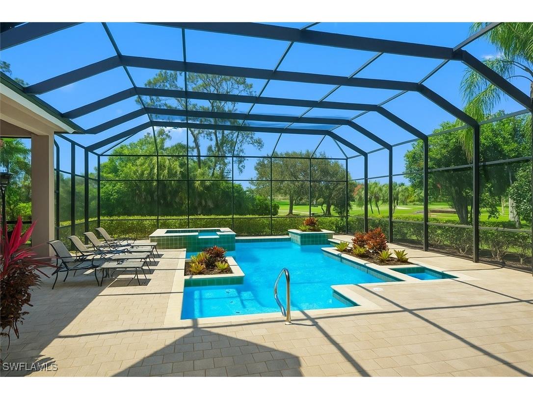 396 Edgemere Way E Naples FL 34105 225077678 image1