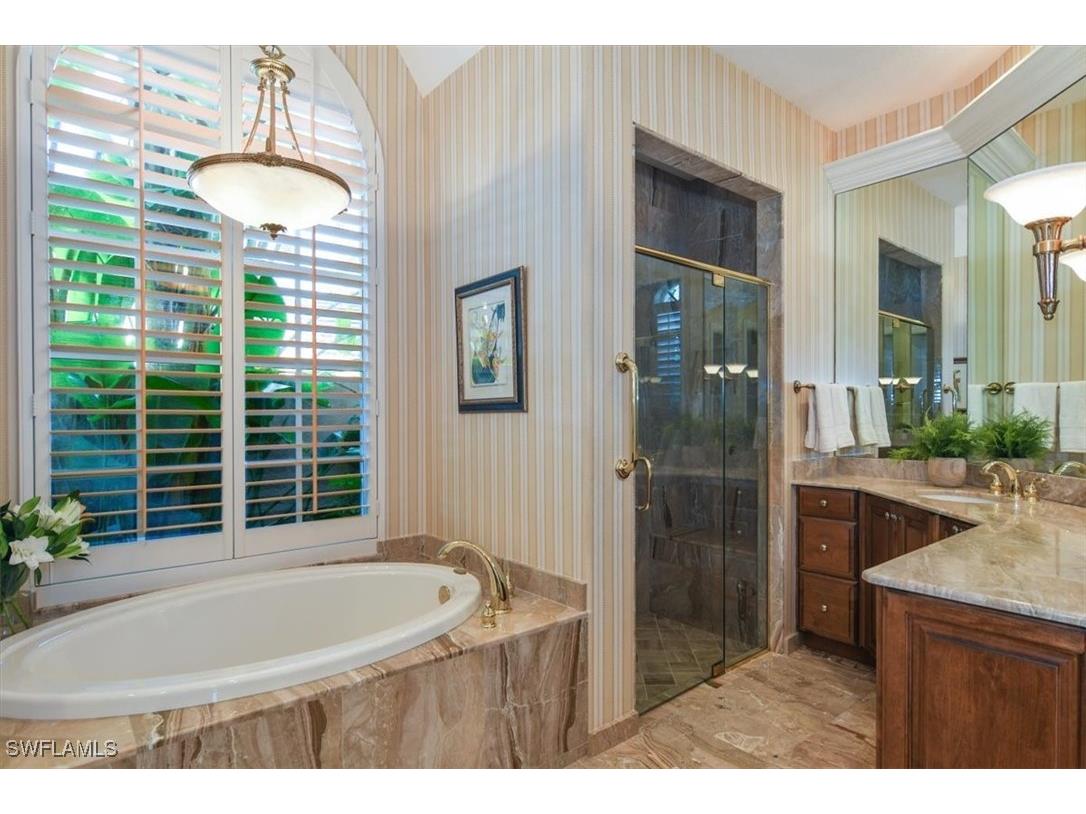 396 Edgemere Way E Naples FL 34105 225077678 image14