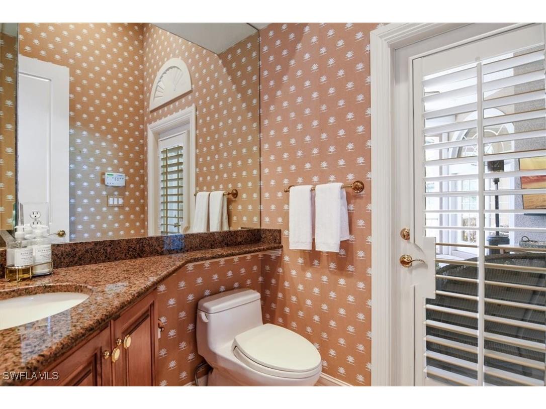 396 Edgemere Way E Naples FL 34105 225077678 image20