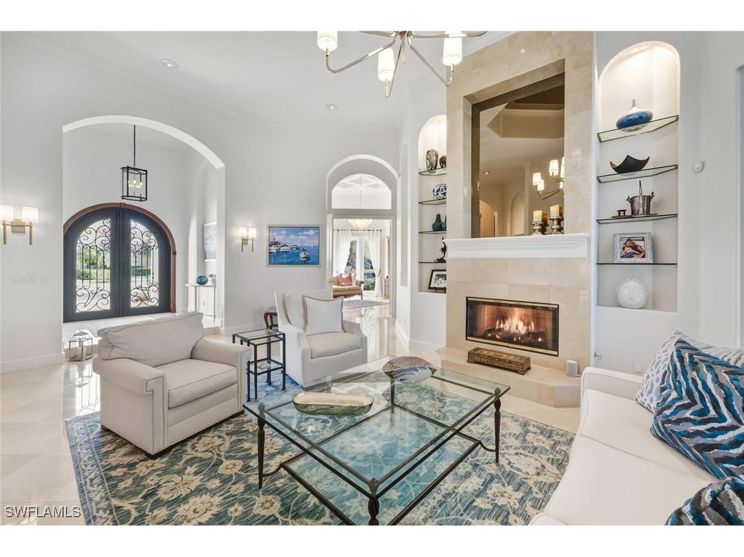 396 Terracina Way Naples FL 34119 225084461 image1