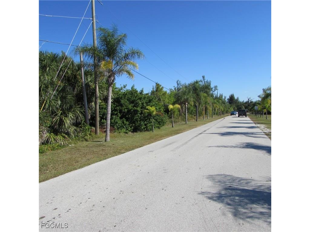 3960 4026 4072 Stringfellow Road Saint James City FL 33956 2025020083 image3