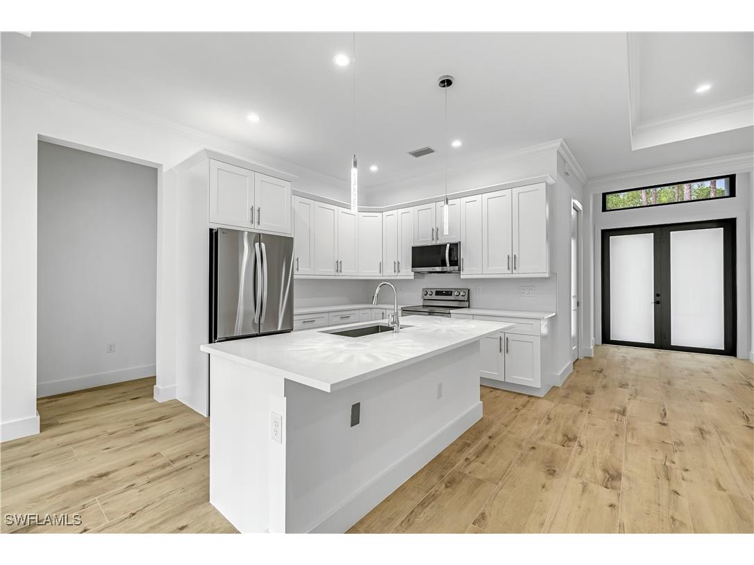 3960 8th Avenue SE Naples FL 34117 224079024 image19