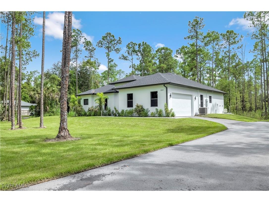 3960 8th Avenue SE Naples FL 34117 224079024 image2