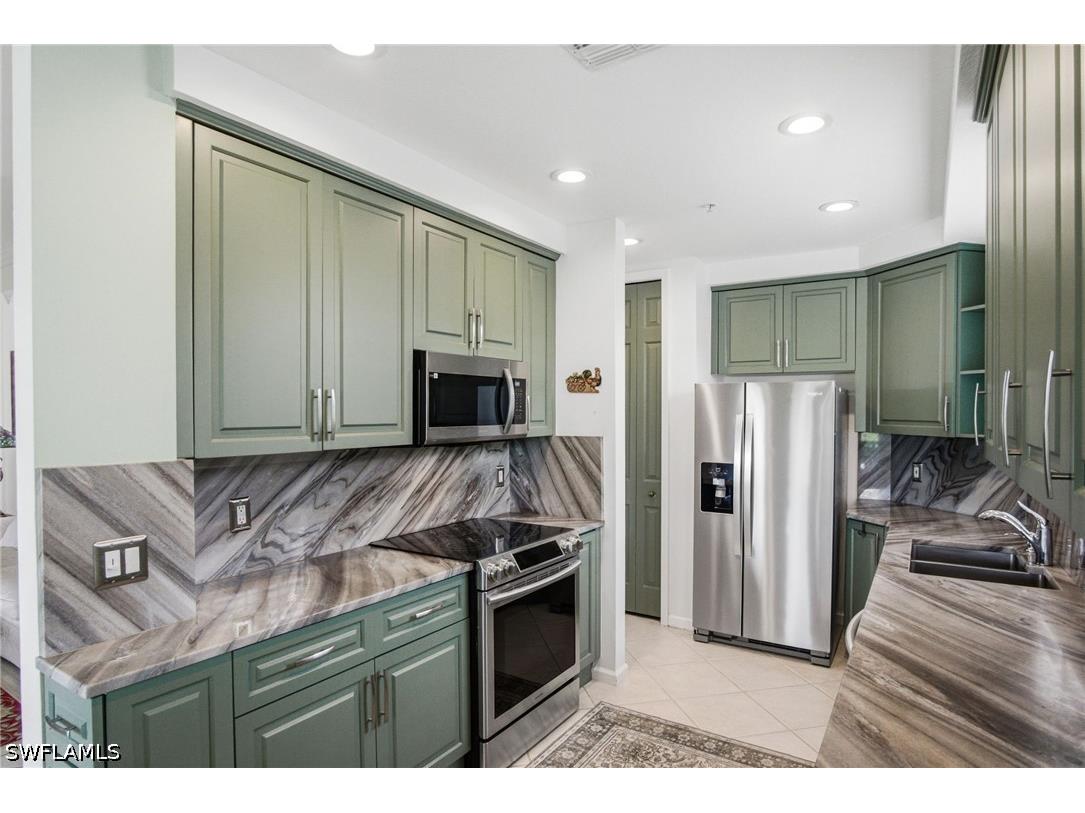 3960 Deer Crossing Court #6-101 Naples FL 34114 226021037 image11