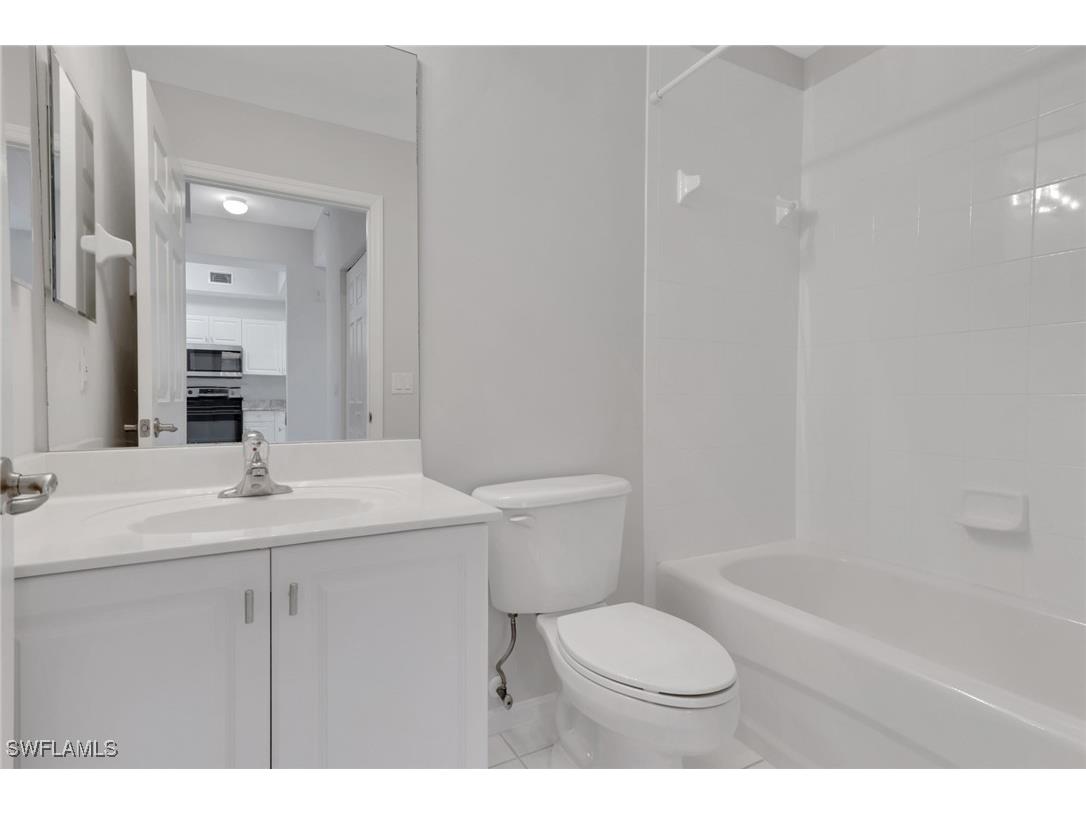 3960 Loblolly Bay Drive #306 Naples FL 34114 225075620 image24