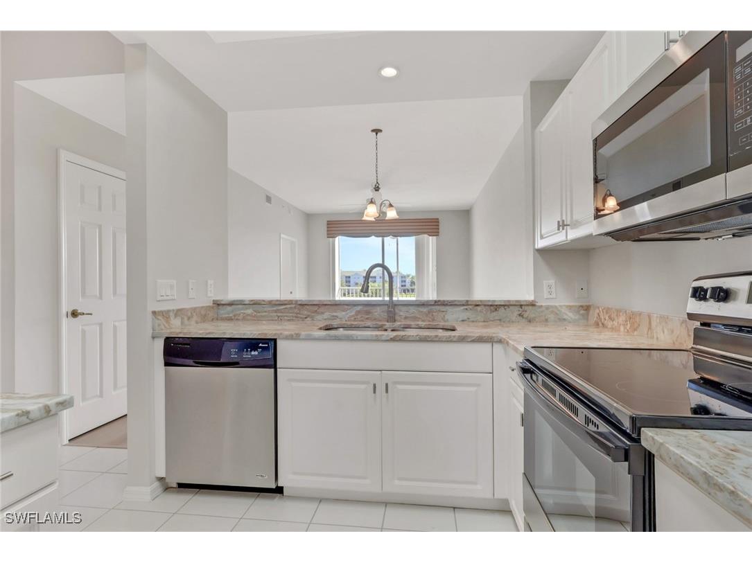 3960 Loblolly Bay Drive #306 Naples FL 34114 225075620 image7