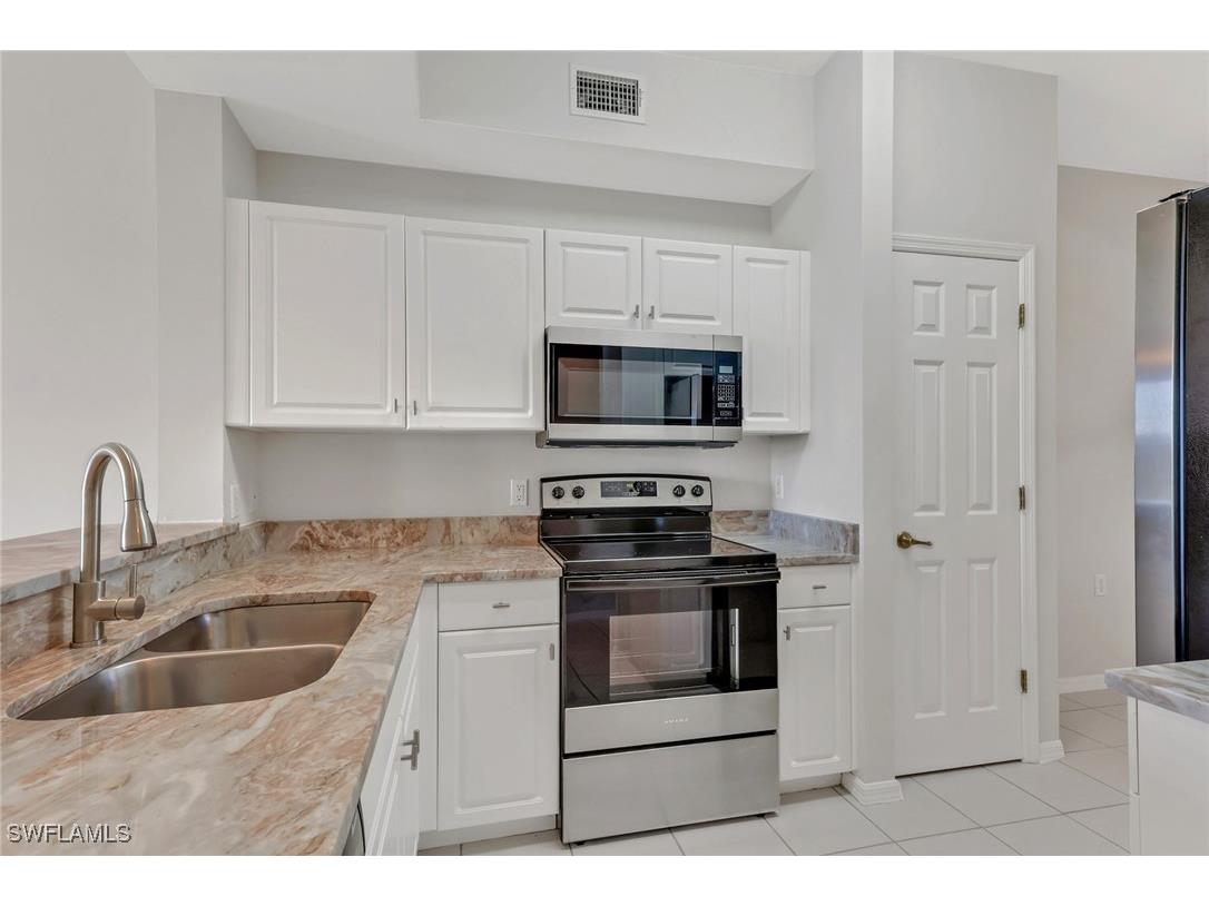 3960 Loblolly Bay Drive #306 Naples FL 34114 225075620 image9