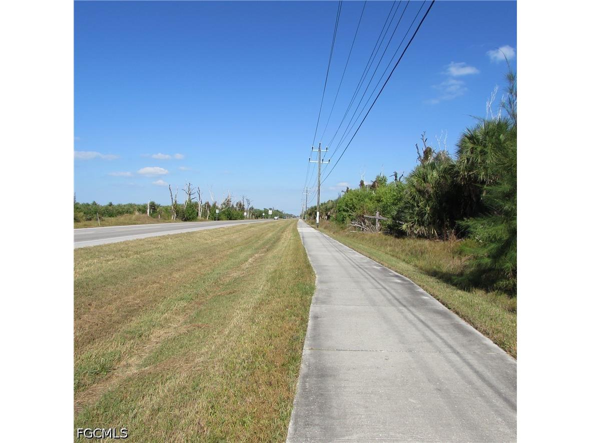 3960 Stringfellow Road Saint James City FL 33956 2026024005 image6