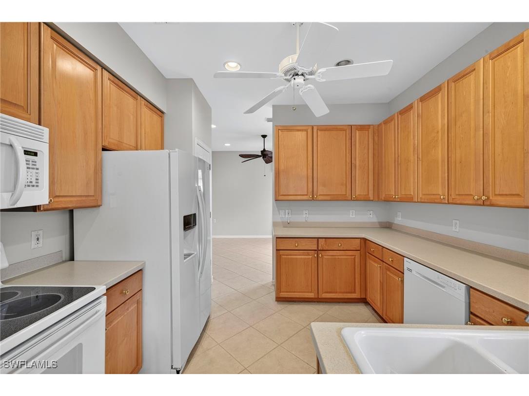 3962 Bishopwood Court W #201 Naples FL 34114 225072318 image12