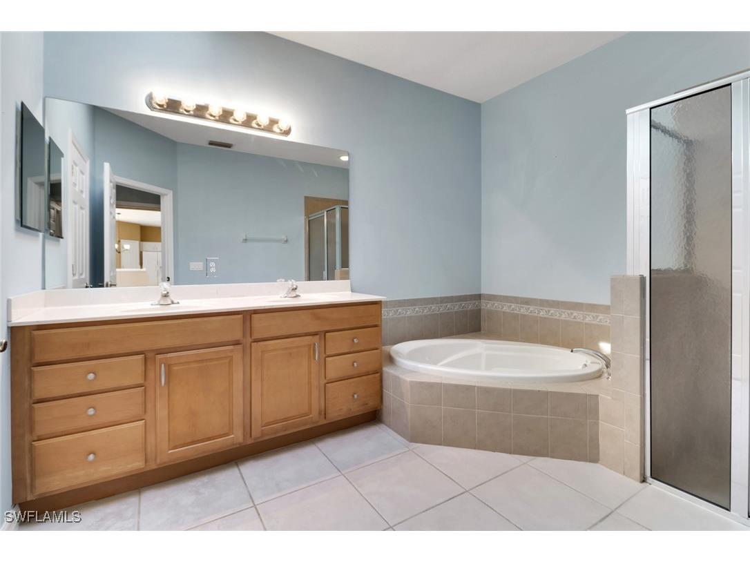  Naples FL 34116 225070684 image19