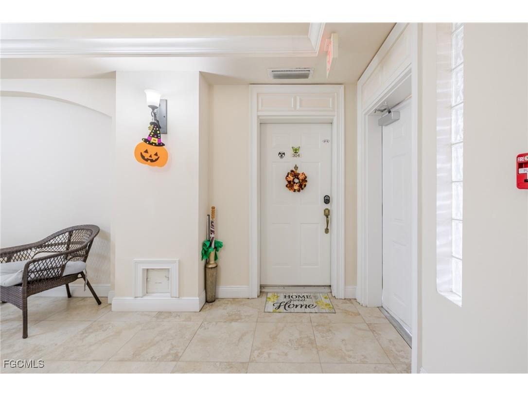 3964 Pomodoro Circle #304 Cape Coral FL 33909 2025014725 image3