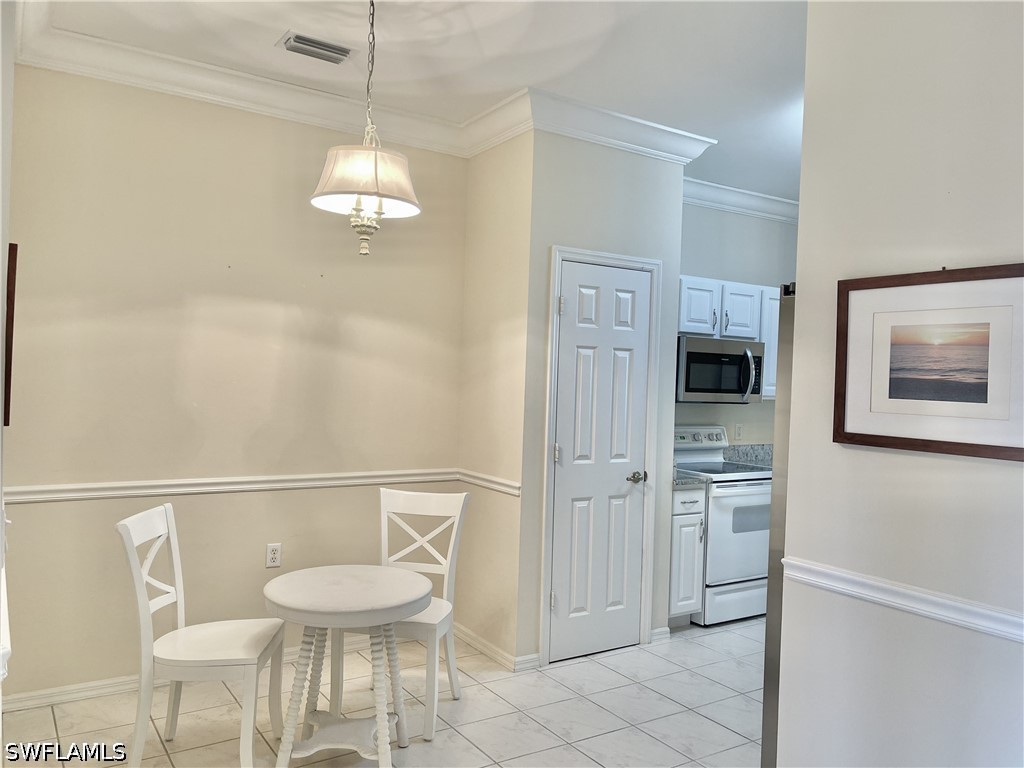 3965 Bishopwood Court E #205 Naples FL 34114 226026556 image6