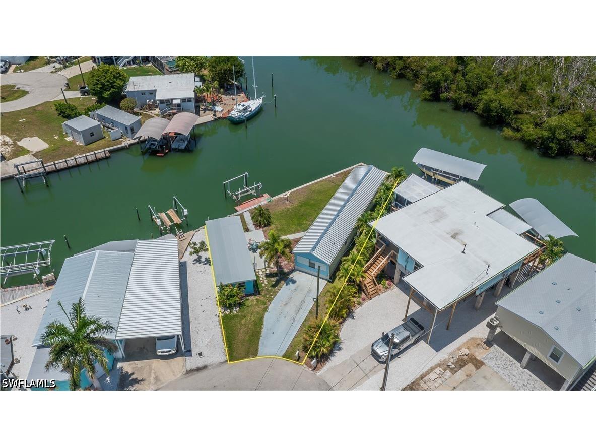 3965 Phoenix Drive Saint James City FL 33956 226024929 image1