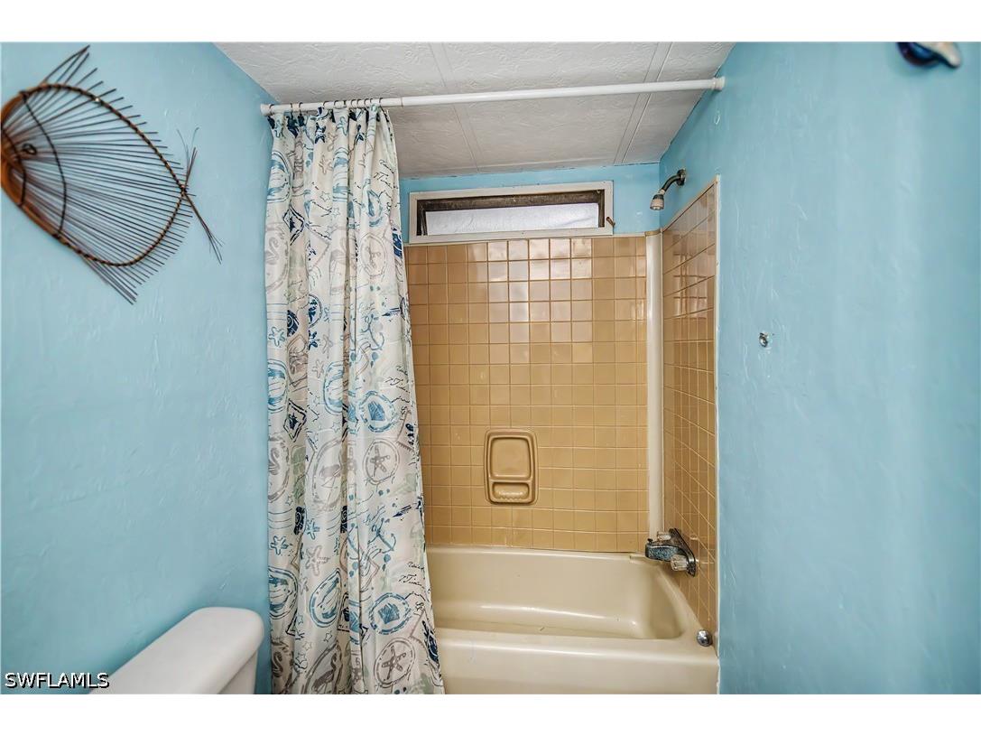3965 Phoenix Drive Saint James City FL 33956 226024929 image11